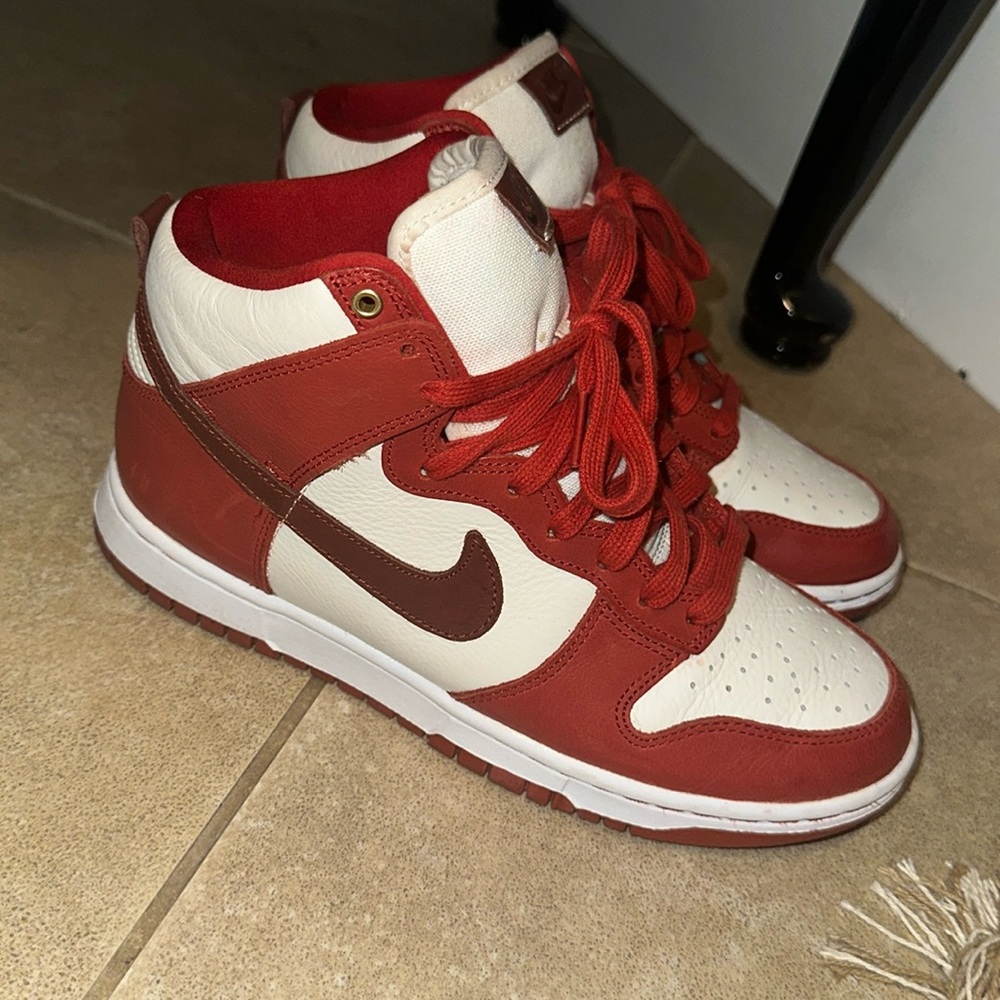 Nike Dunks